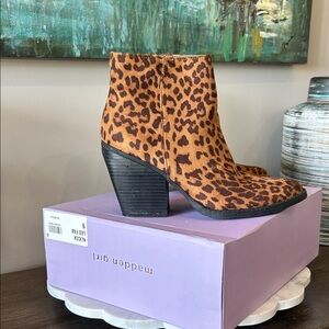 Madden Girl Animal Print Ankle Booties Size 9
